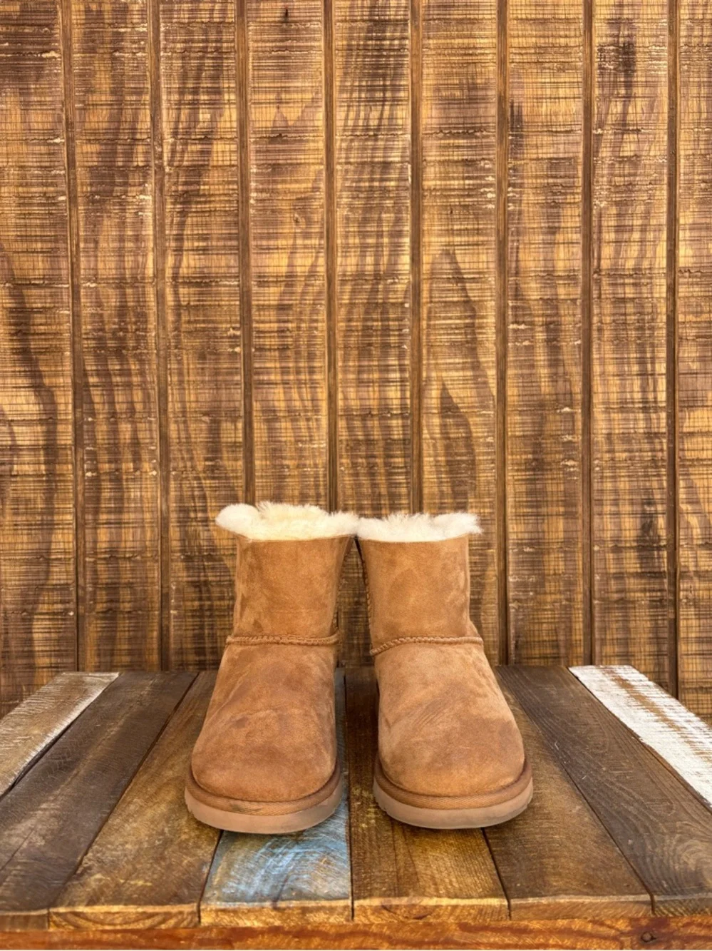 UGG Kandice Chestnut Bow Back Boots